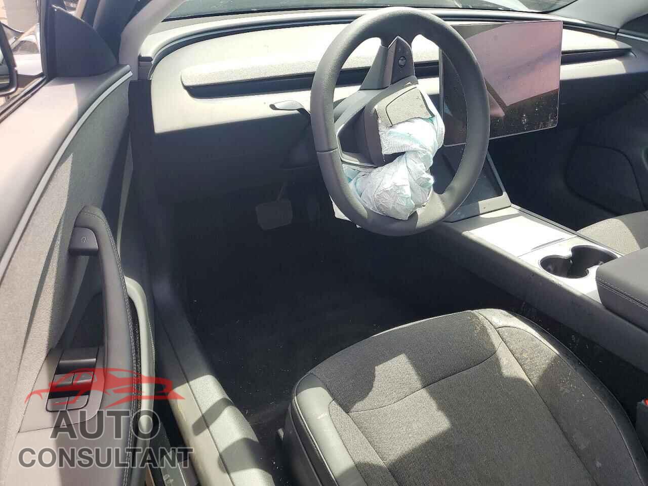 TESLA MODEL 3 2026 - 5YJ3E1EA1TF198700