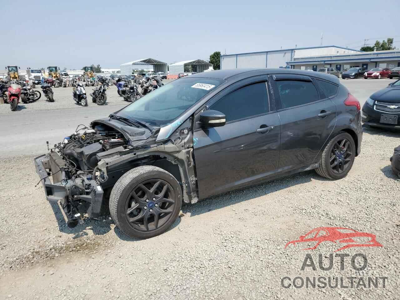 FORD FOCUS 2015 - 1FADP3K29FL294167