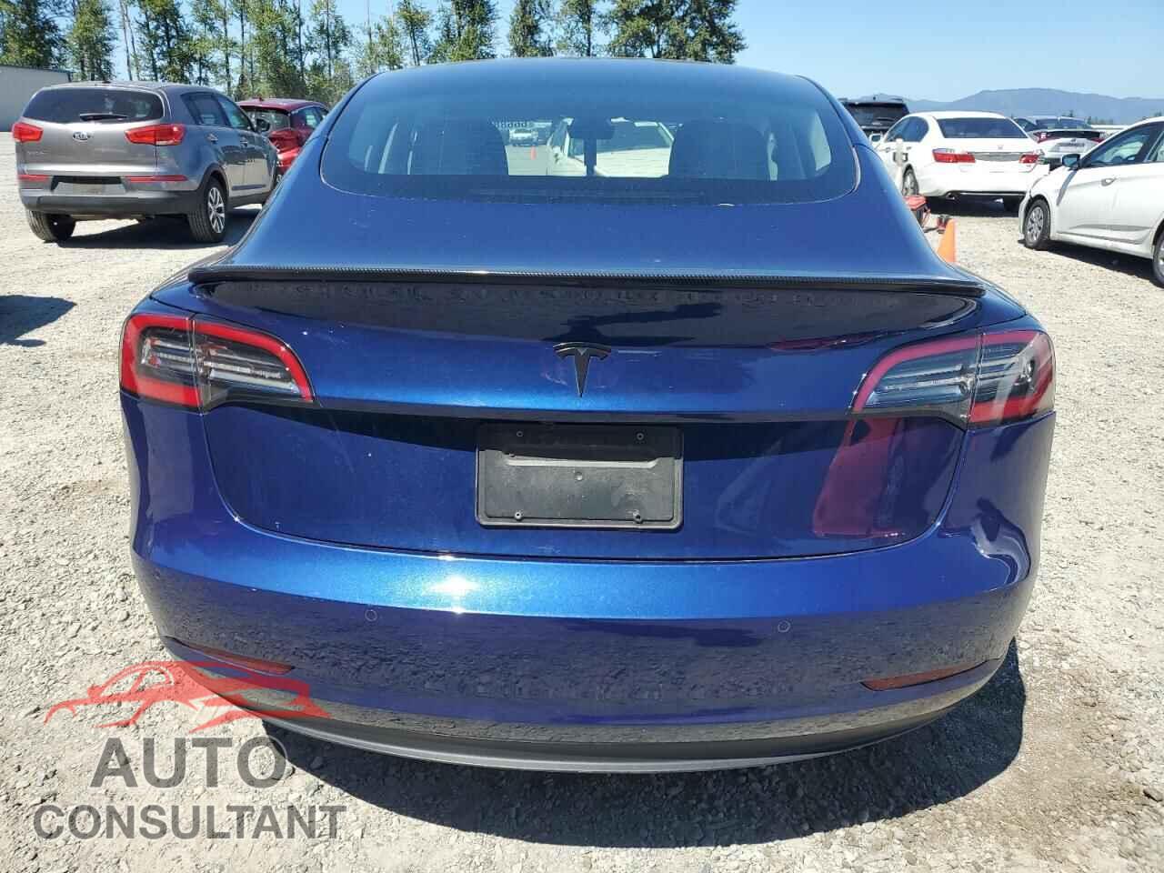 TESLA MODEL 3 2022 - 5YJ3E1EA8NF368666