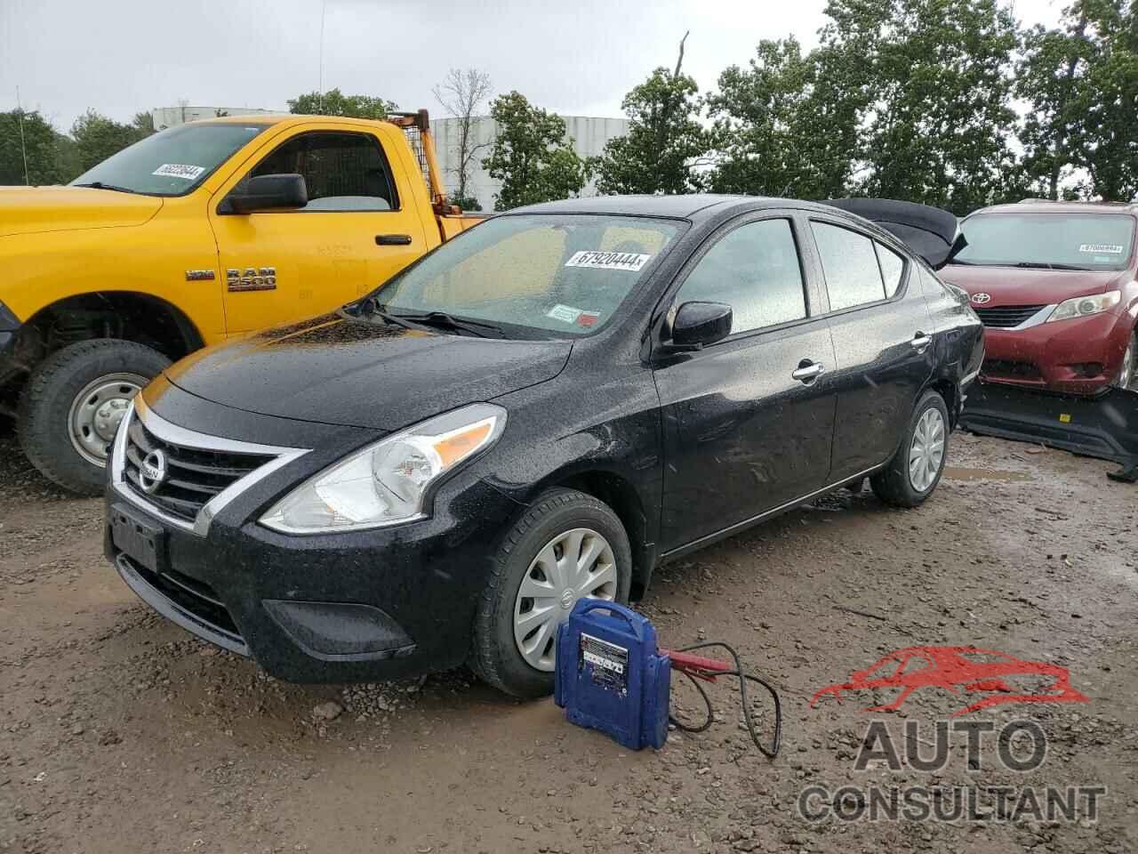 NISSAN VERSA 2019 - 3N1CN7AP3KL812565