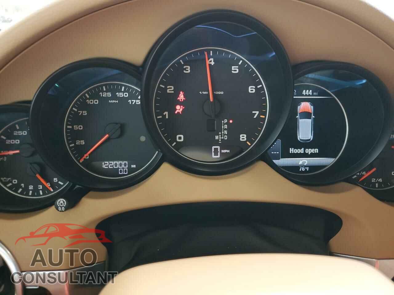 PORSCHE CAYENNE 2017 - WP1AA2A20HKA90715