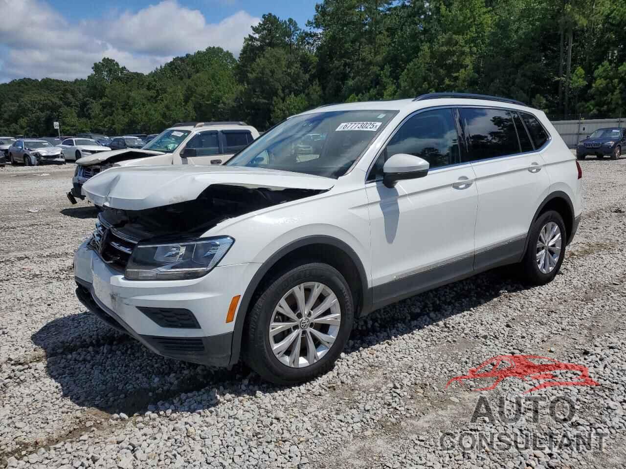 VOLKSWAGEN TIGUAN 2018 - 3VV3B7AX6JM156605