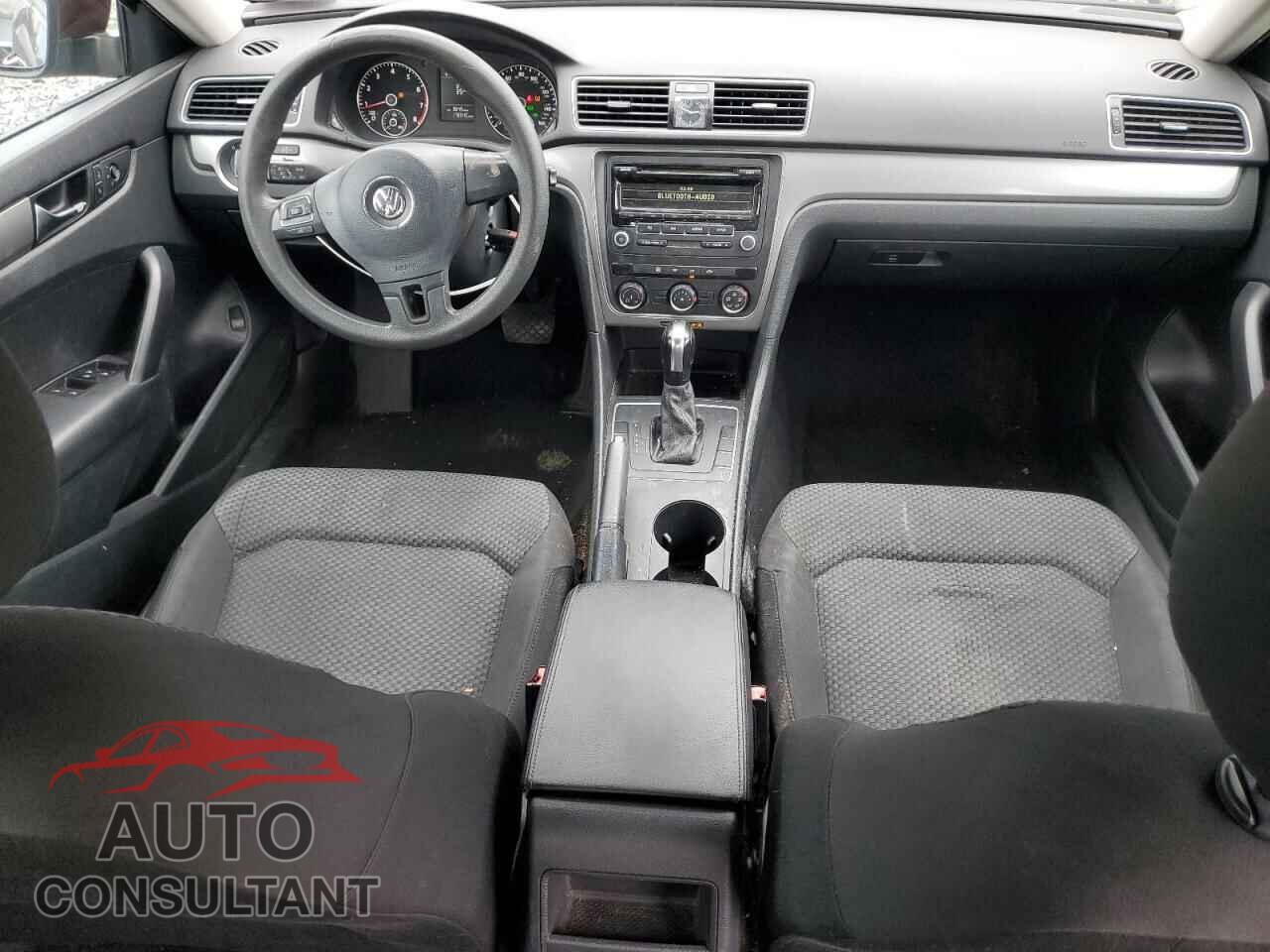 VOLKSWAGEN PASSAT 2014 - 1VWAP7A30EC007521