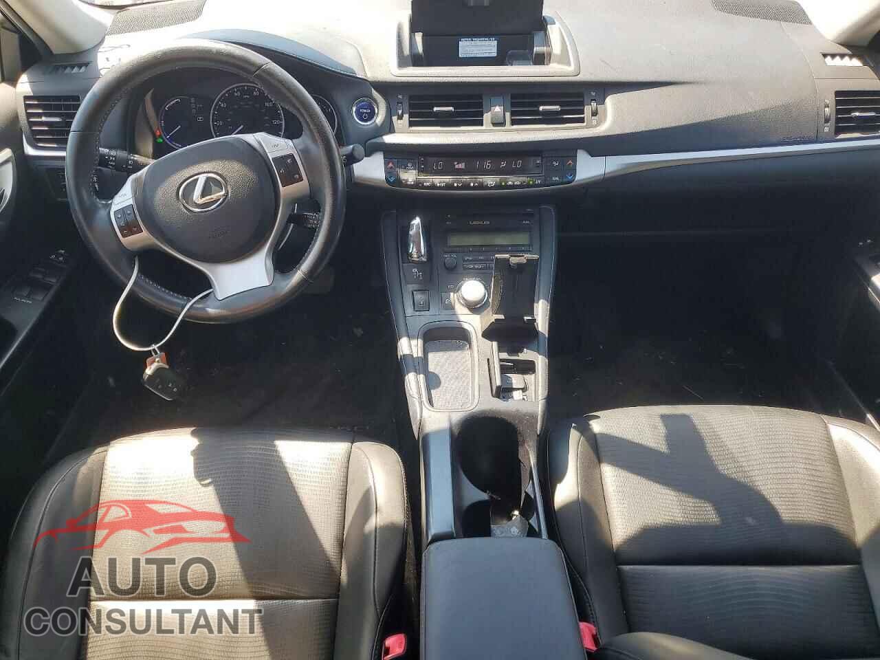 LEXUS CT 200 2012 - JTHKD5BH3C2077207