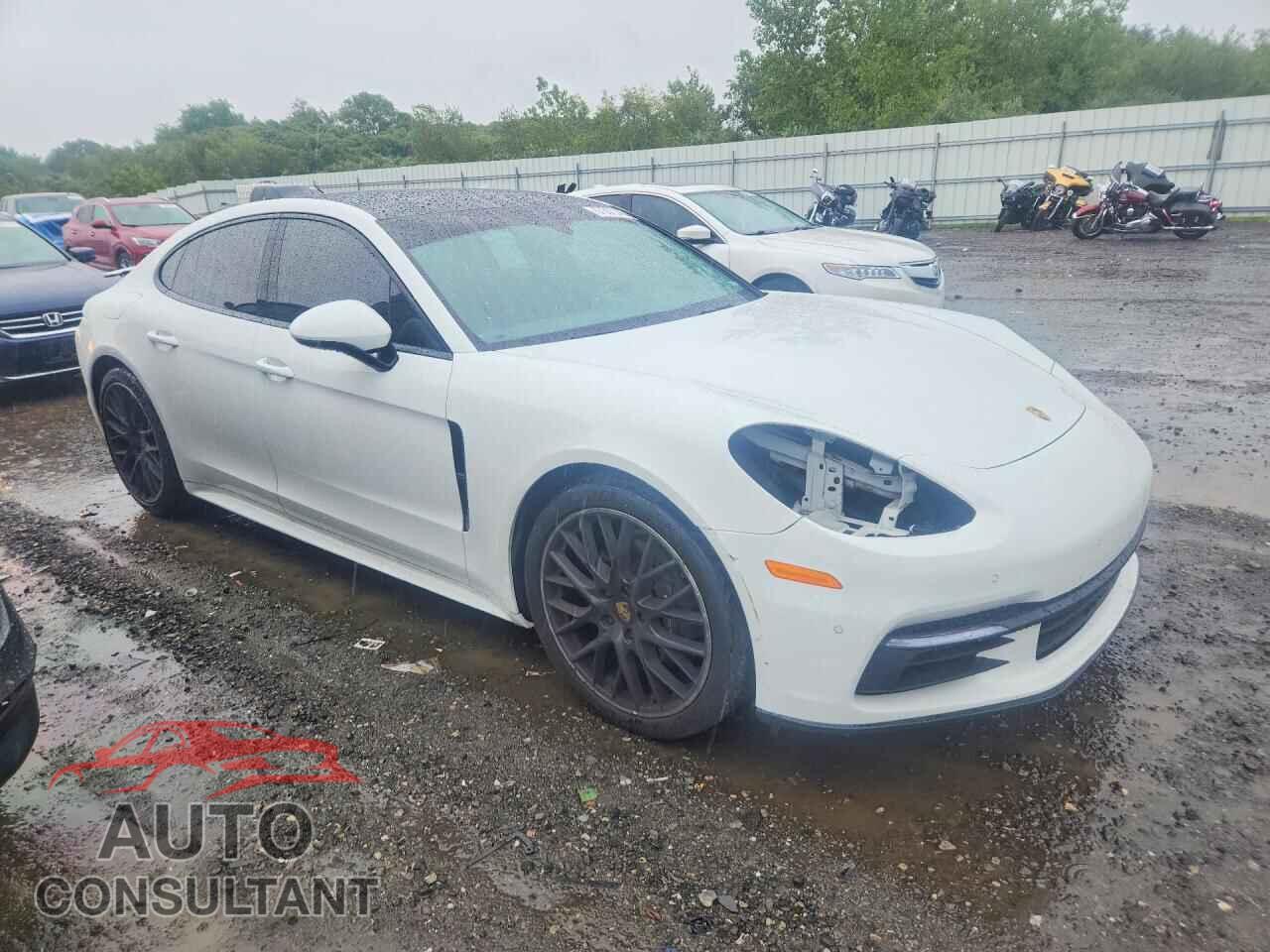 PORSCHE PANAMERA 2018 - WP0AA2A79JL100512