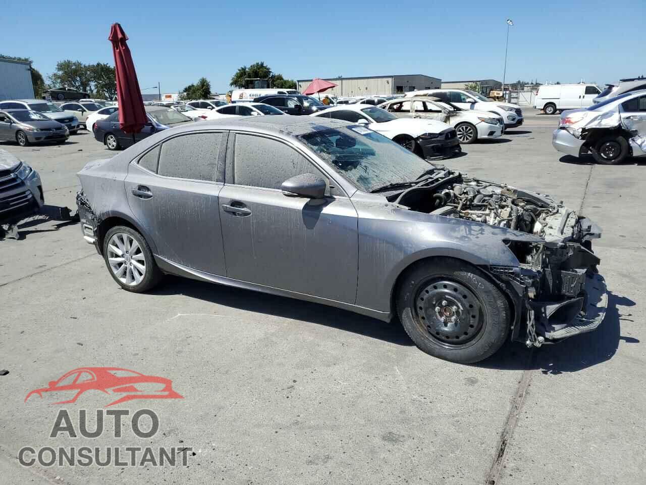 LEXUS IS 2015 - JTHBF1D2XF5052321