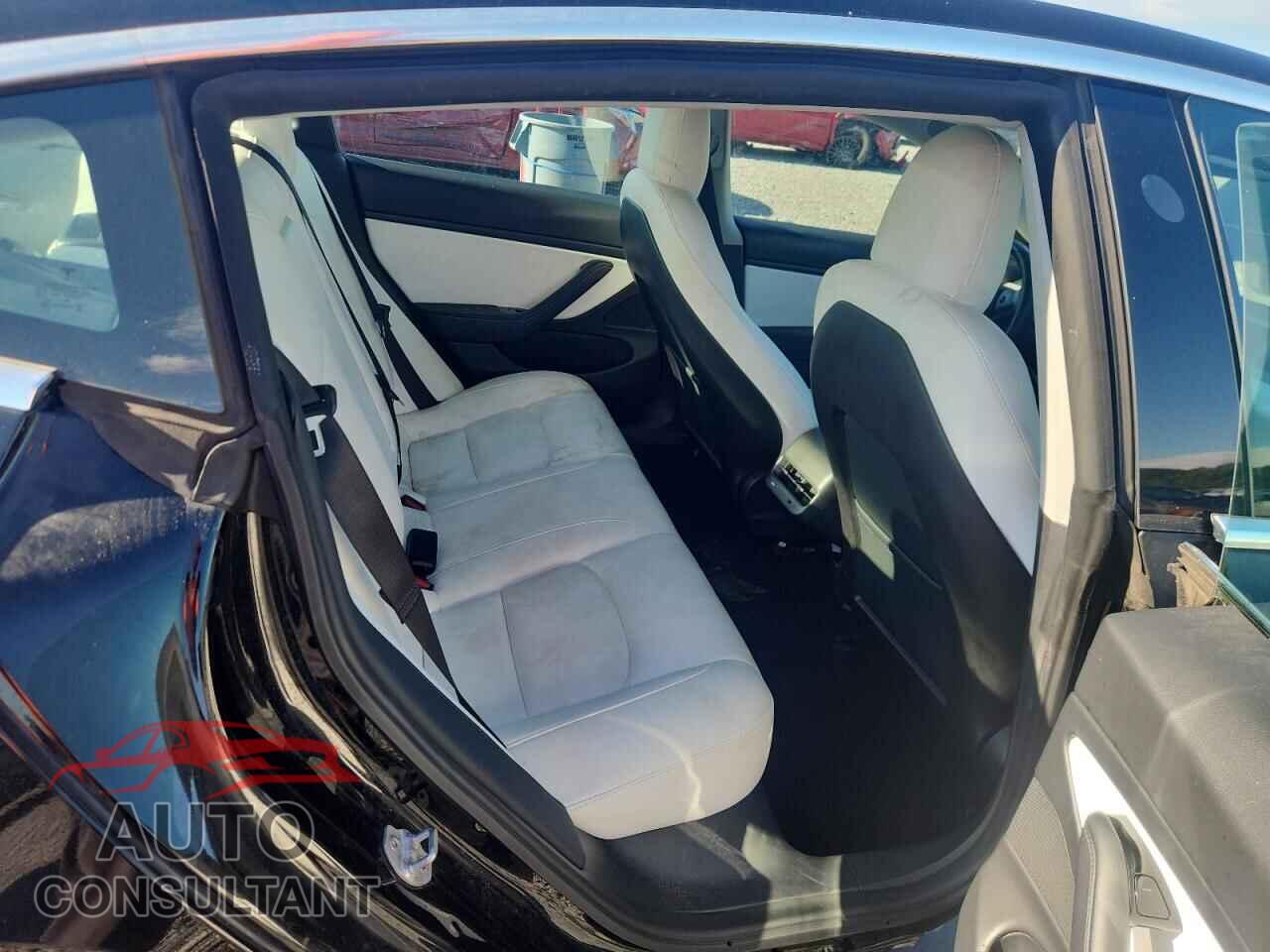 TESLA MODEL 3 2020 - 5YJ3E1EA8LF662064