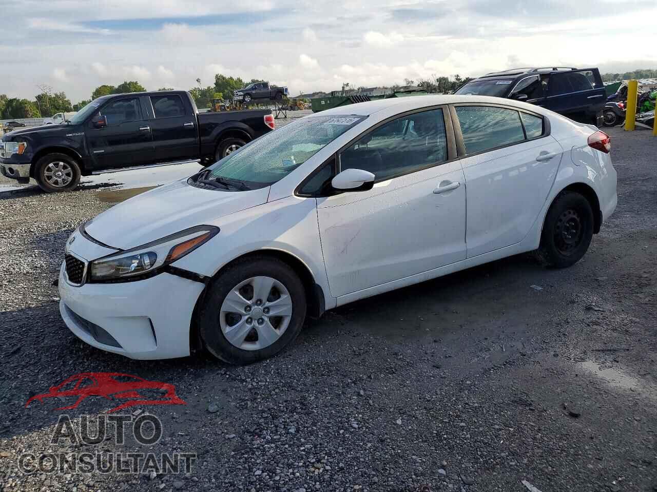 KIA FORTE 2017 - 3KPFK4A71HE036015
