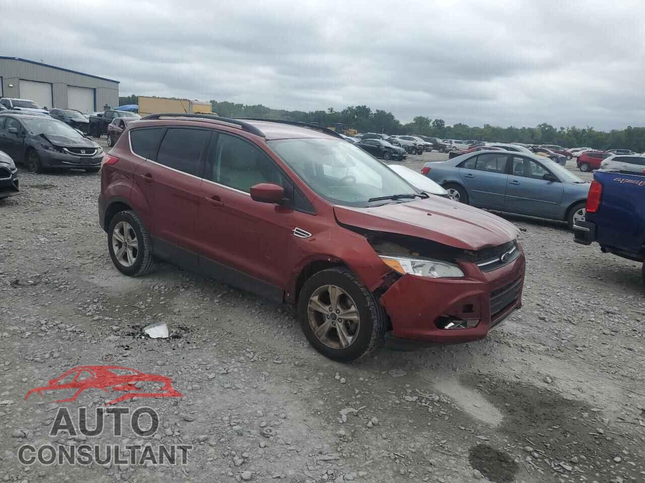 FORD ESCAPE 2015 - 1FMCU9G96FUB12101