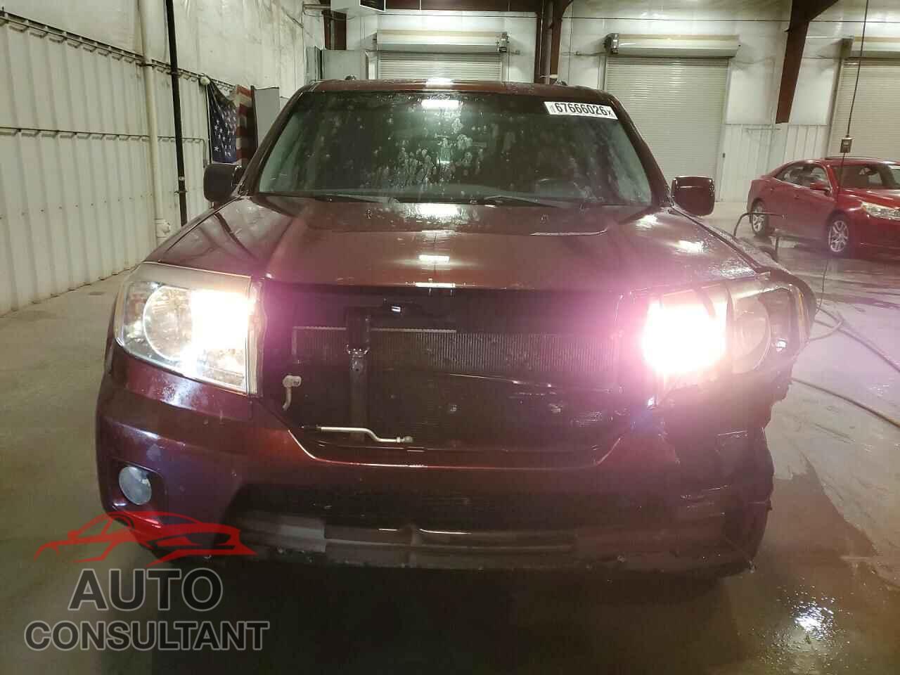 HONDA PILOT 2011 - 5FNYF4H47BB072480