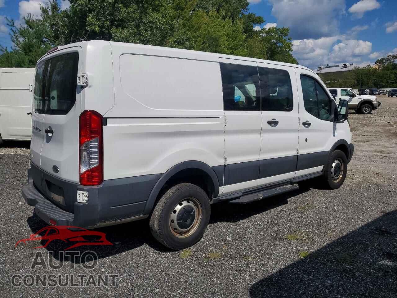 FORD TRANSIT 2016 - 1FTYR1ZM7GKB01359