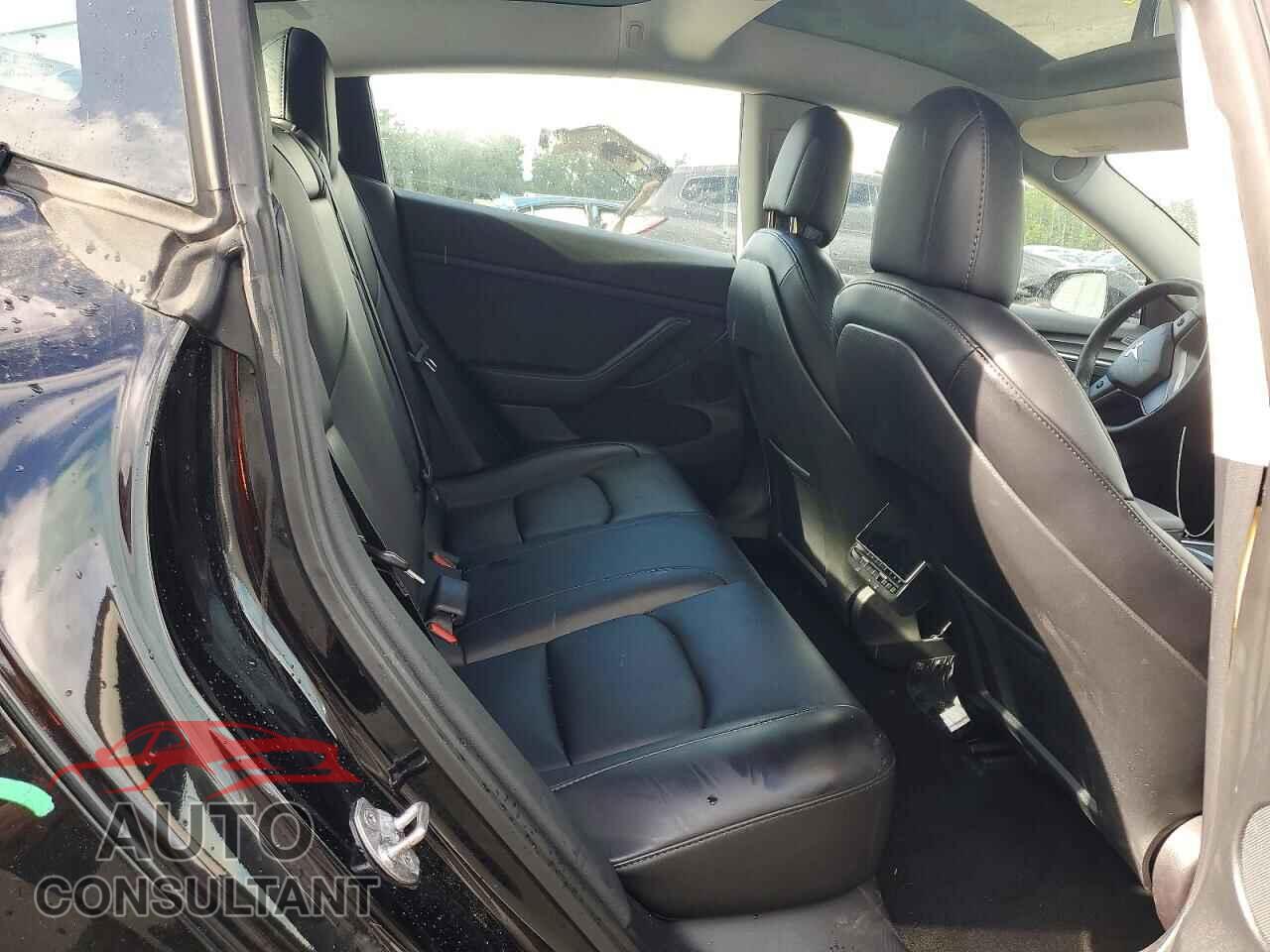 TESLA MODEL 3 2021 - 5YJ3E1EA3MF027089