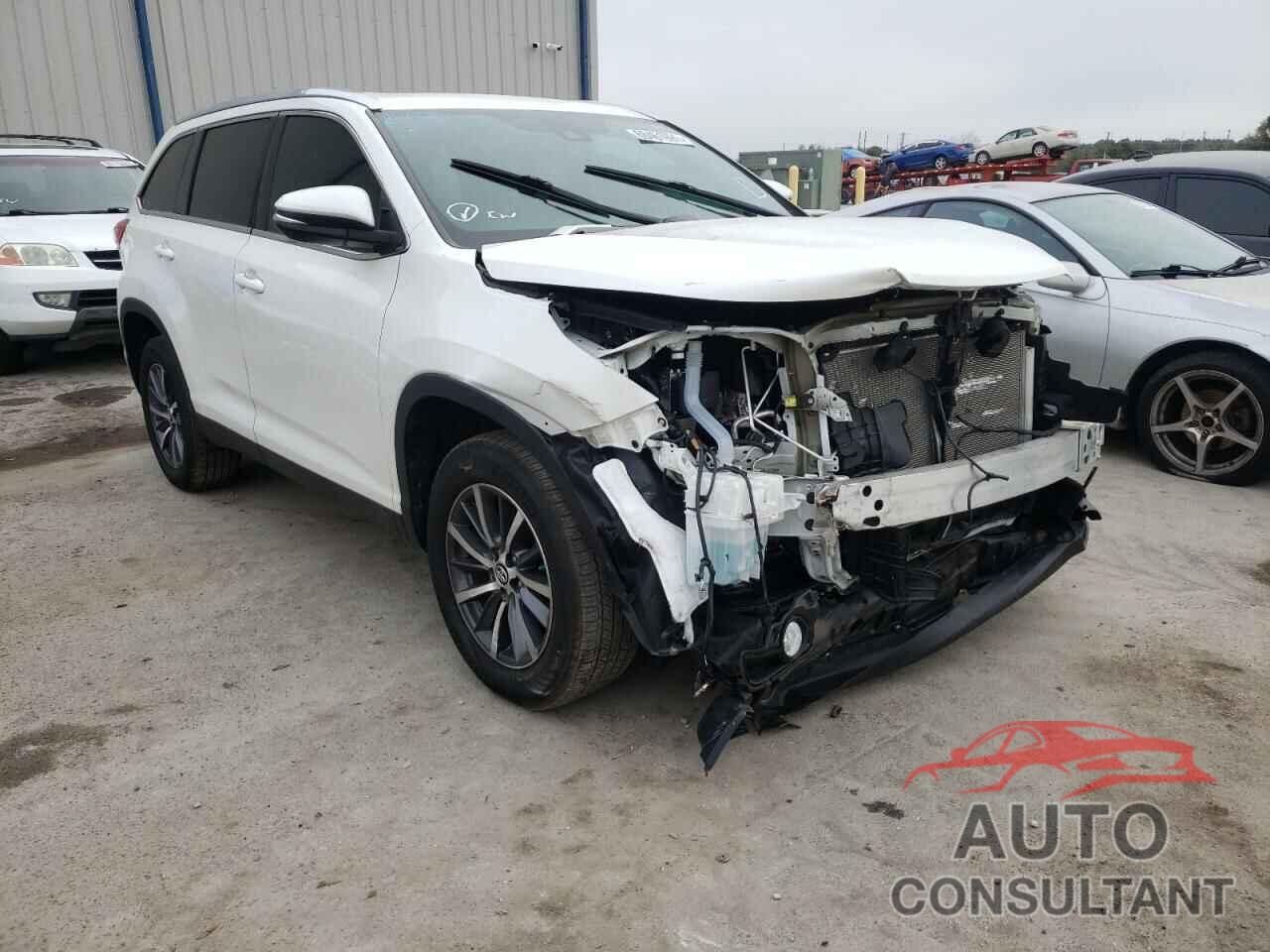 TOYOTA HIGHLANDER 2019 - 5TDKZRFH8KS559828