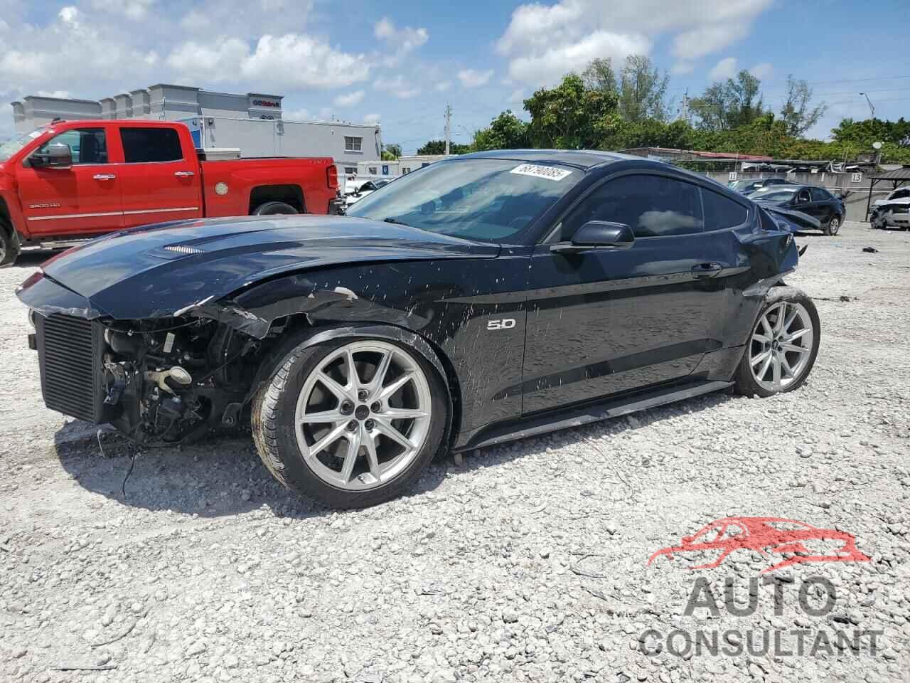 FORD MUSTANG 2020 - 1FA6P8CFXL5175275