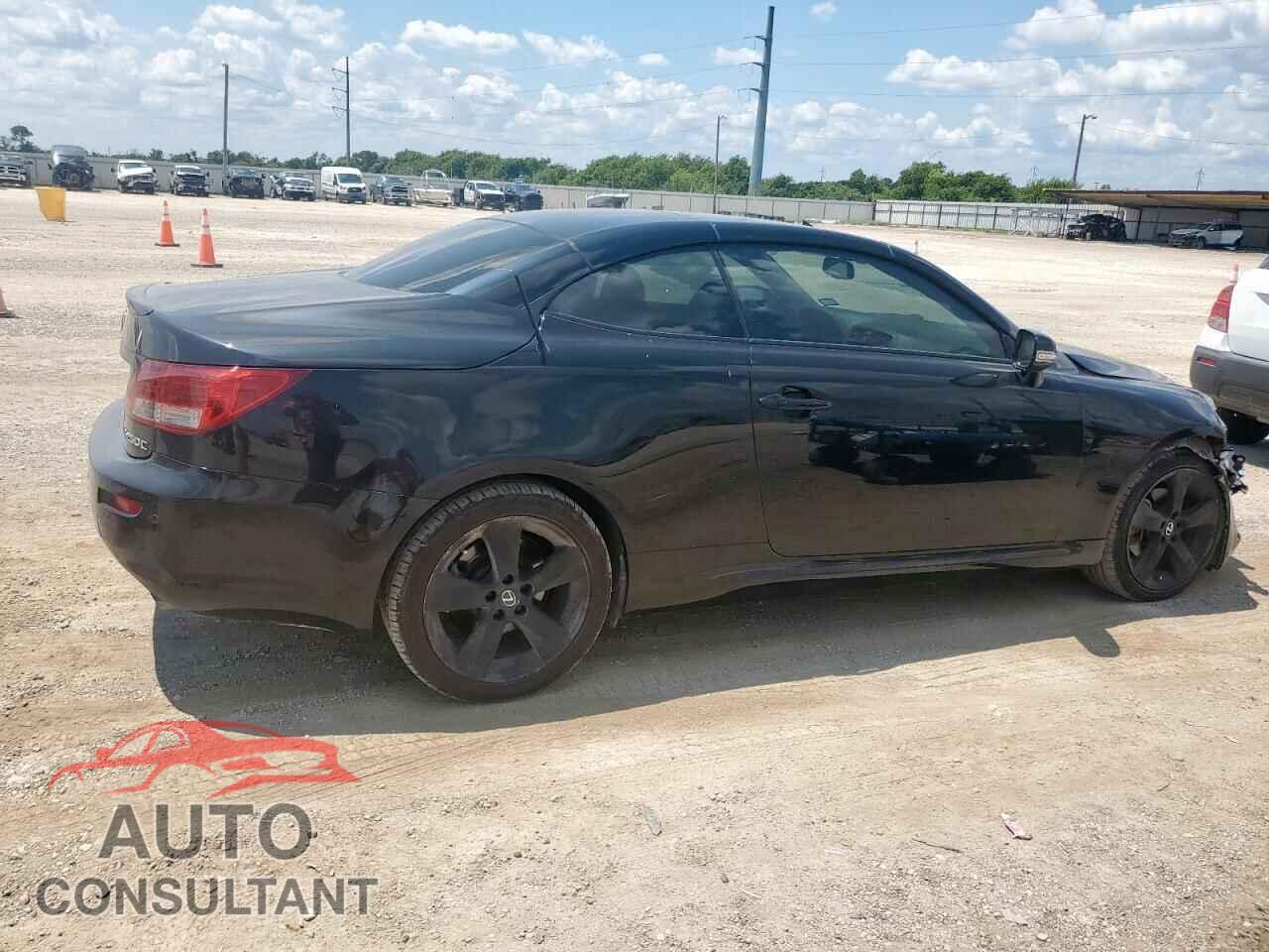 LEXUS IS 2011 - JTHFF2C29B2515361