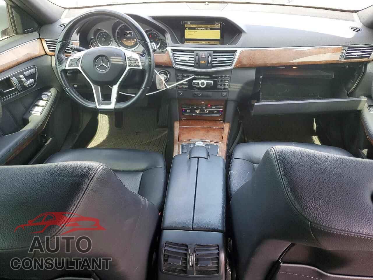 MERCEDES-BENZ E-CLASS 2012 - WDDHF5KB0CA605881