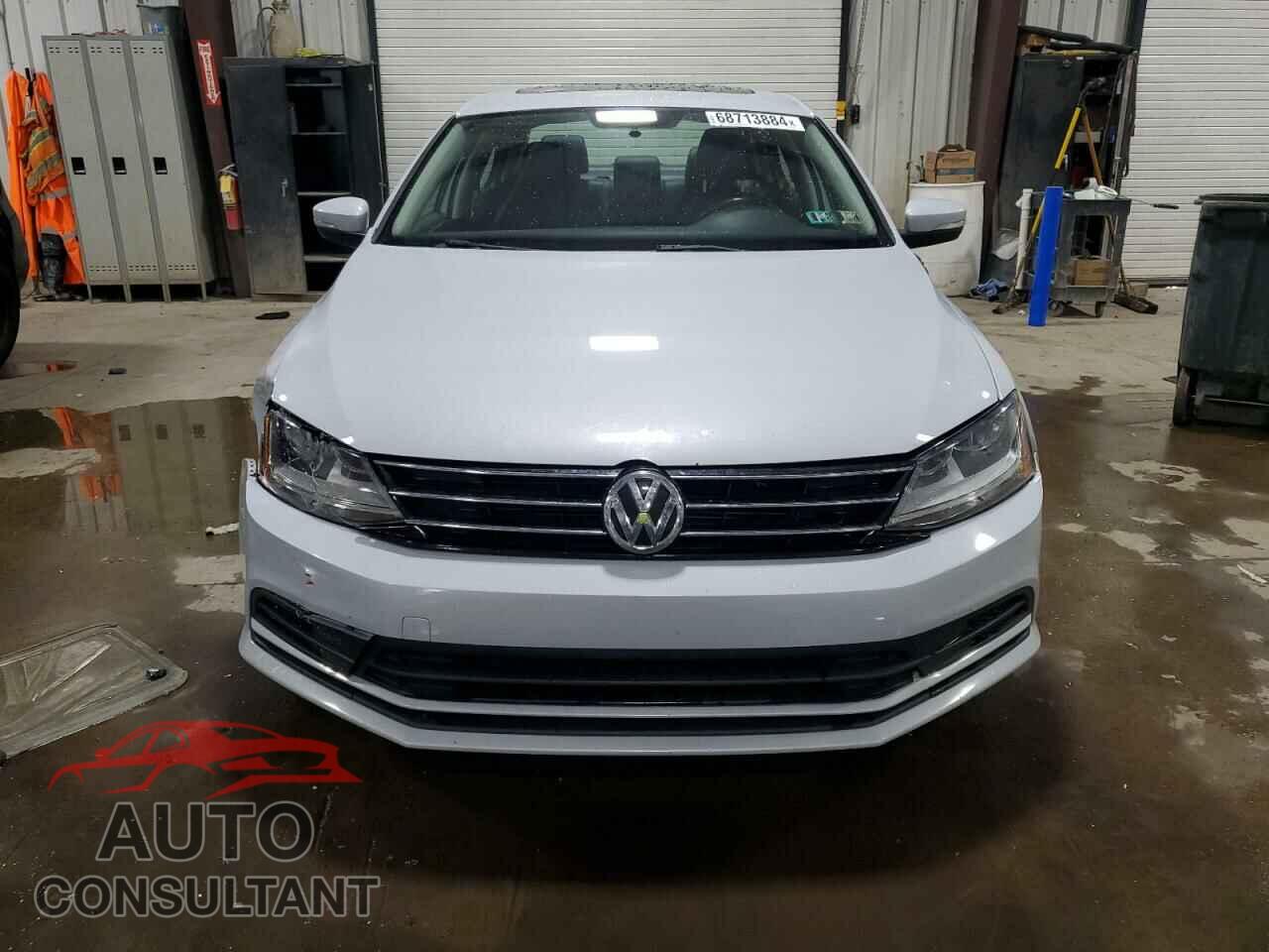 VOLKSWAGEN JETTA 2017 - 3VWDB7AJ7HM233259