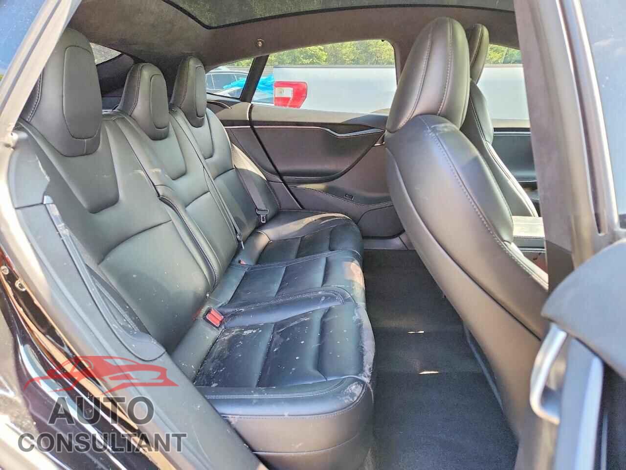 TESLA MODEL S 2021 - 5YJSA1E22MF424342
