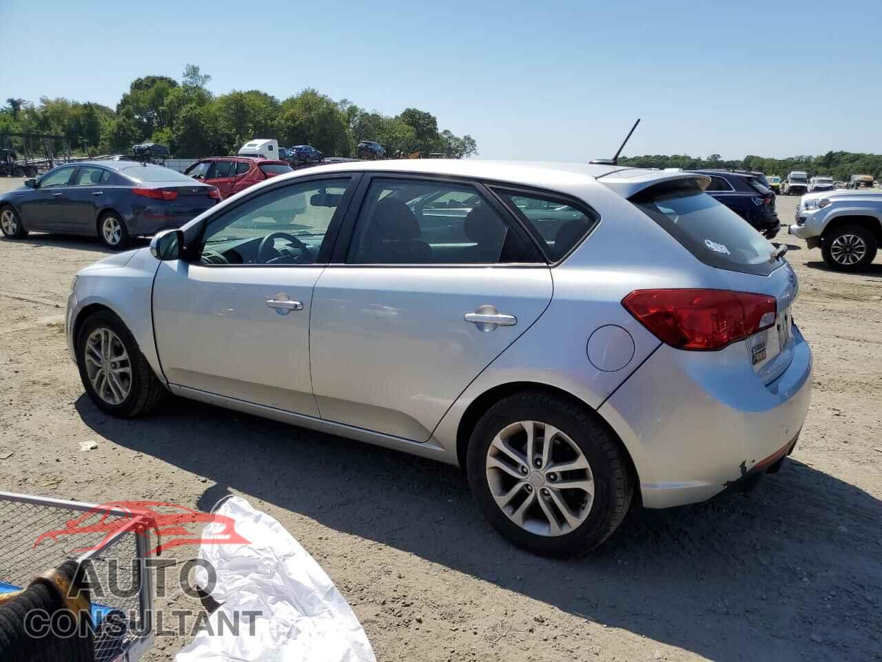 KIA FORTE 2012 - KNAFU5A21C5603149