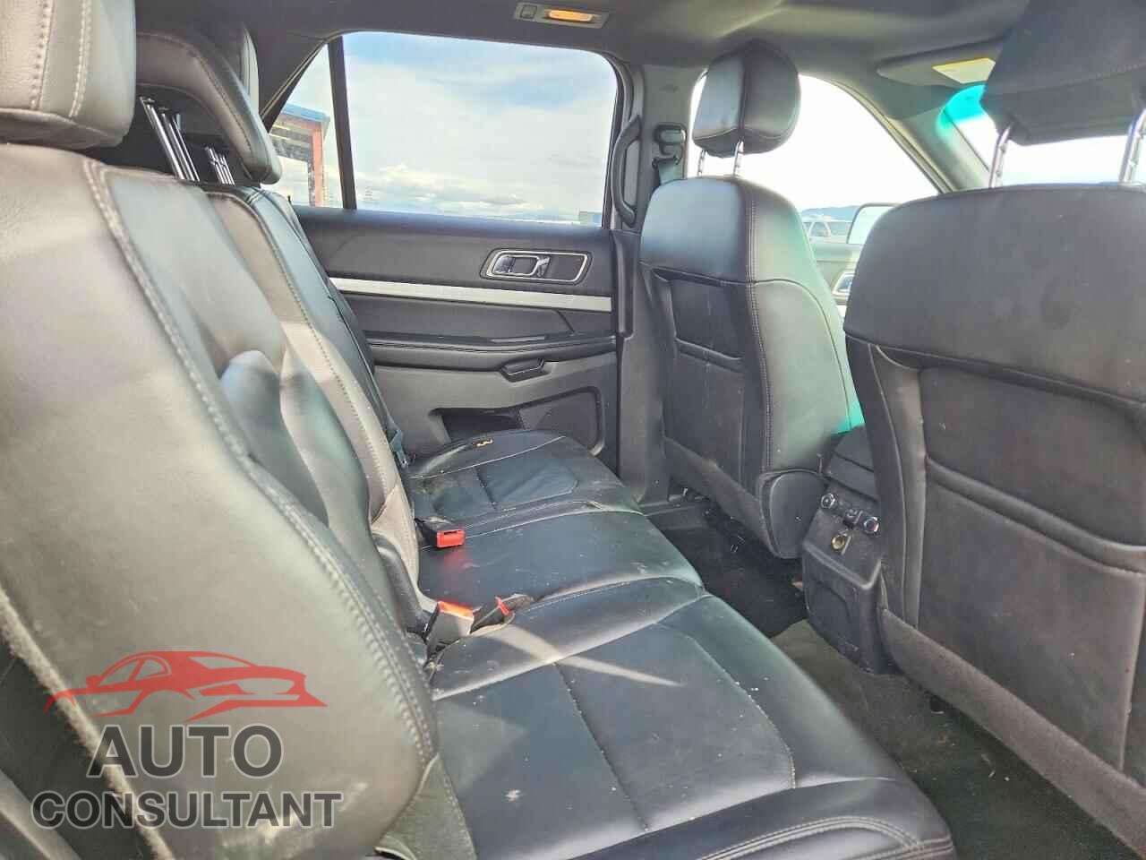 FORD EXPLORER 2017 - 1FM5K8D80HGA62480