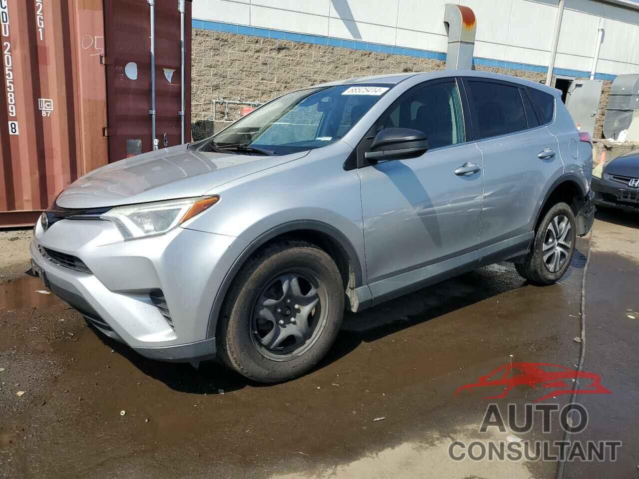 TOYOTA RAV4 2018 - 2T3BFREV6JW719041