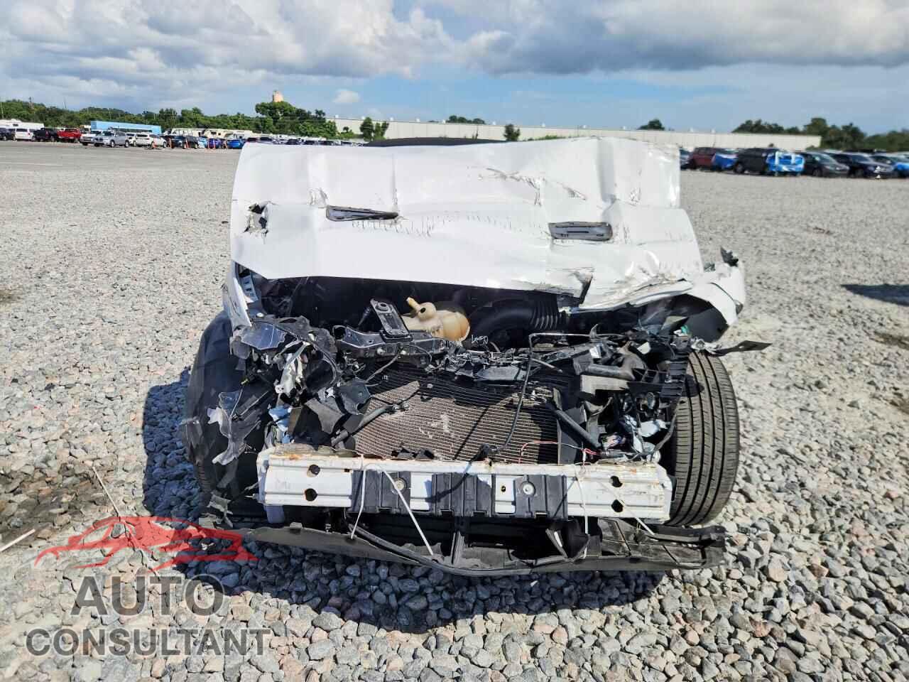 FORD MUSTANG 2018 - 1FATP8UH3J5124300