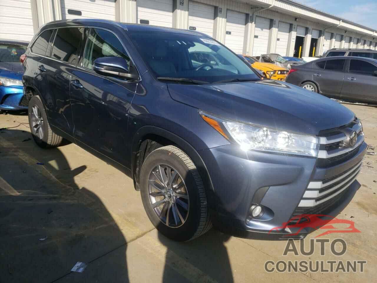 TOYOTA HIGHLANDER 2019 - 5TDJZRFHXKS958204
