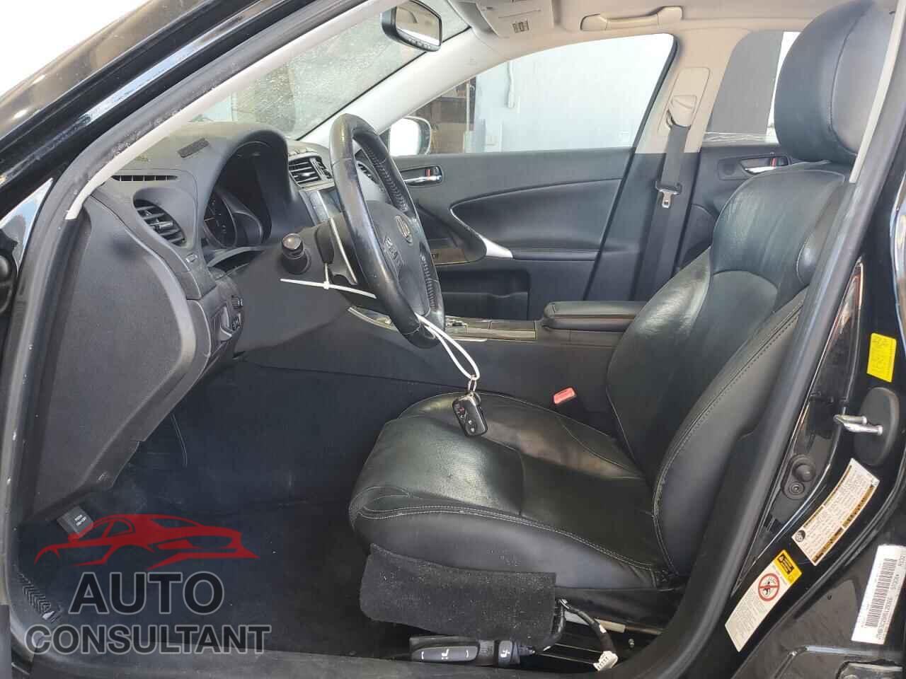 LEXUS IS 2010 - JTHBF5C25A5128366