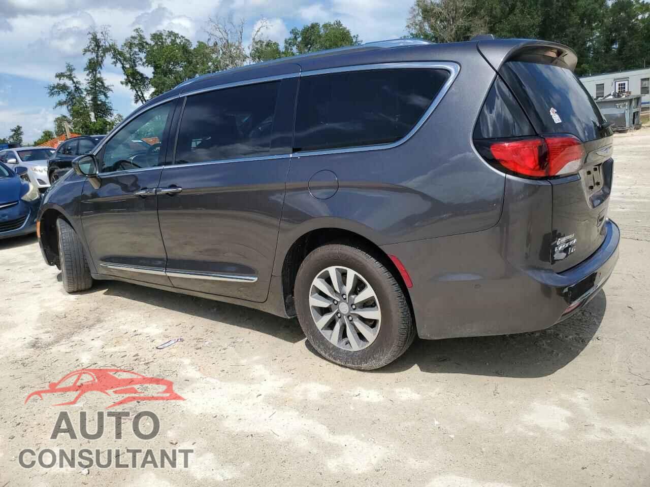 CHRYSLER PACIFICA 2020 - 2C4RC1EG3LR145439