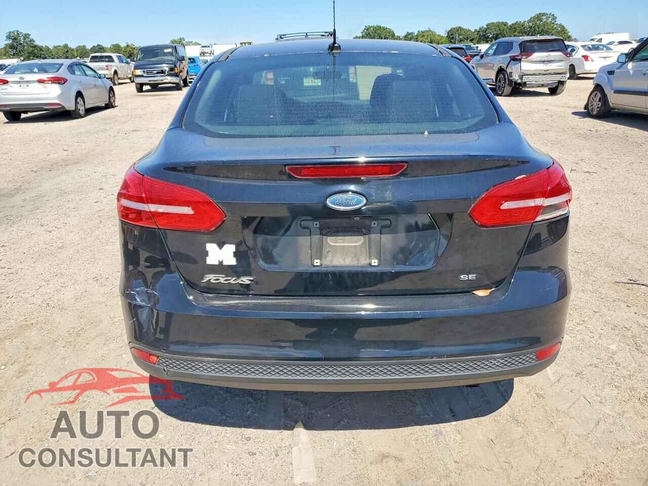 FORD FOCUS 2017 - 1FADP3F21HL227835