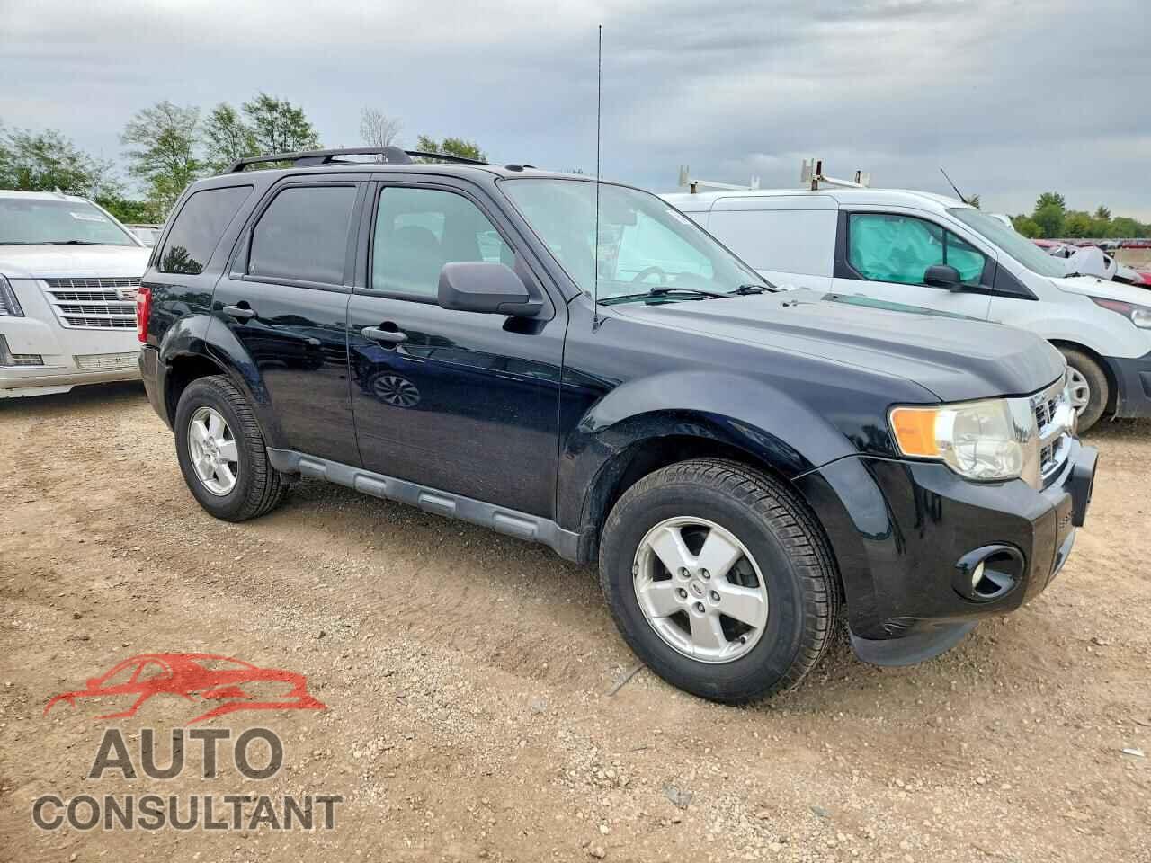 FORD ESCAPE 2010 - 1FMCU9DG5AKD07355