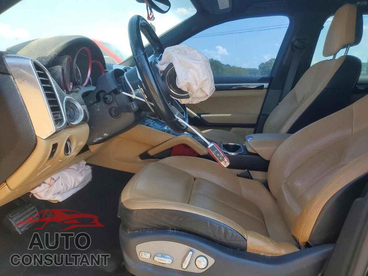 PORSCHE CAYENNE 2016 - WP1AA2A25GLA02637