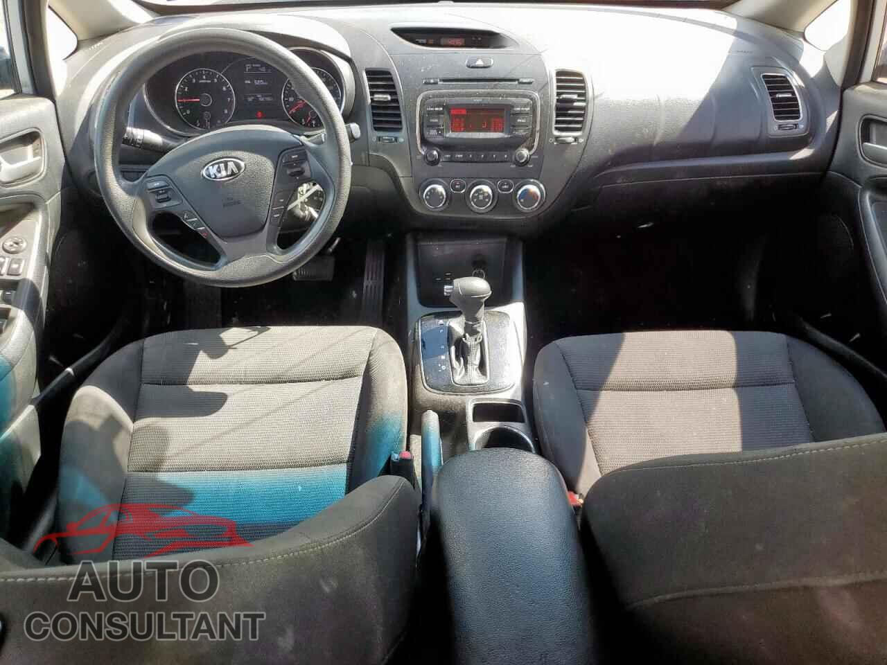 KIA FORTE 2017 - 3KPFK4A71HE012362