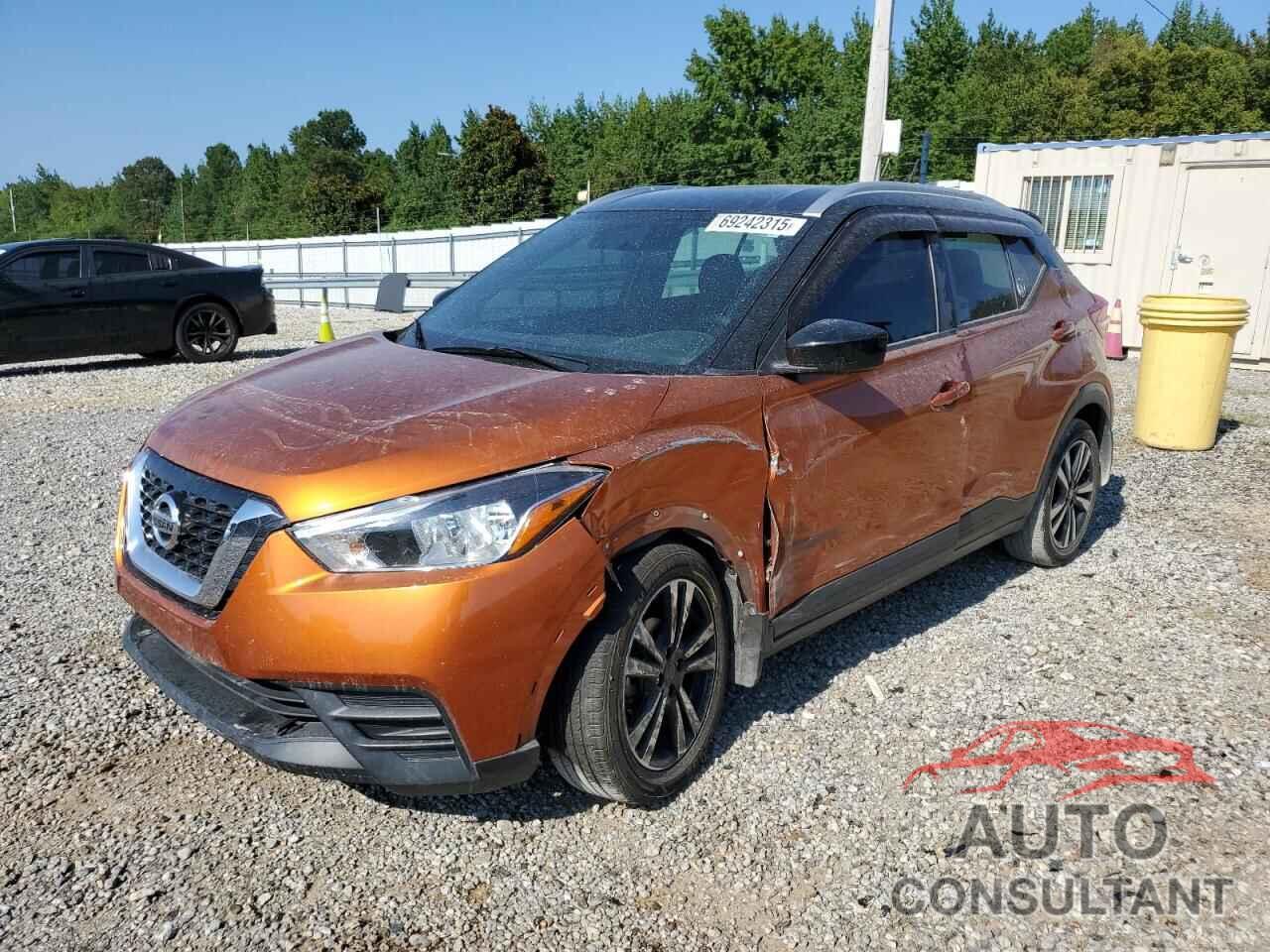 NISSAN KICKS 2018 - 3N1CP5CU1JL529789