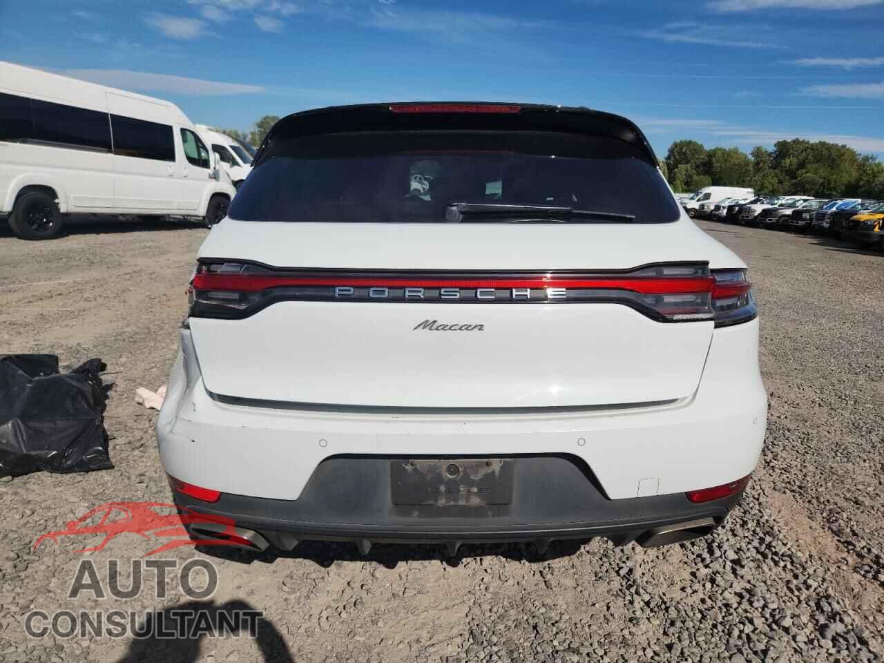 PORSCHE MACAN 2021 - WP1AA2A50MLB10038