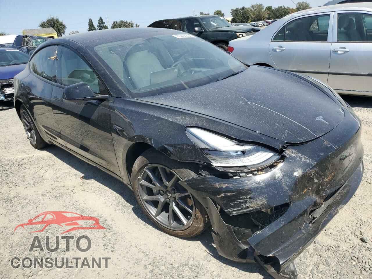 TESLA MODEL 3 2022 - 5YJ3E1EA6NF373686