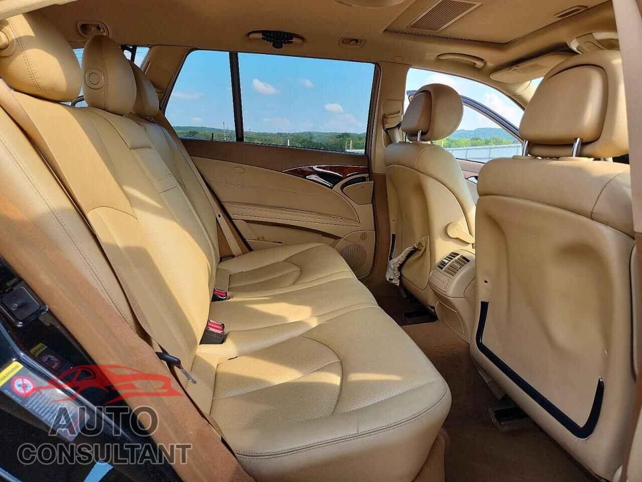 MERCEDES-BENZ E-CLASS 2009 - WDBUH87X99B439130