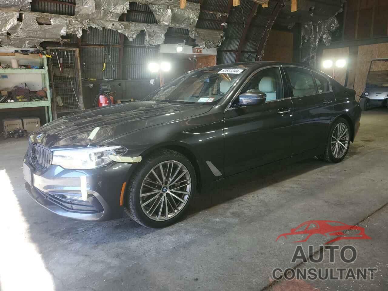 BMW 5 SERIES 2018 - WBAJA7C58JWA74315