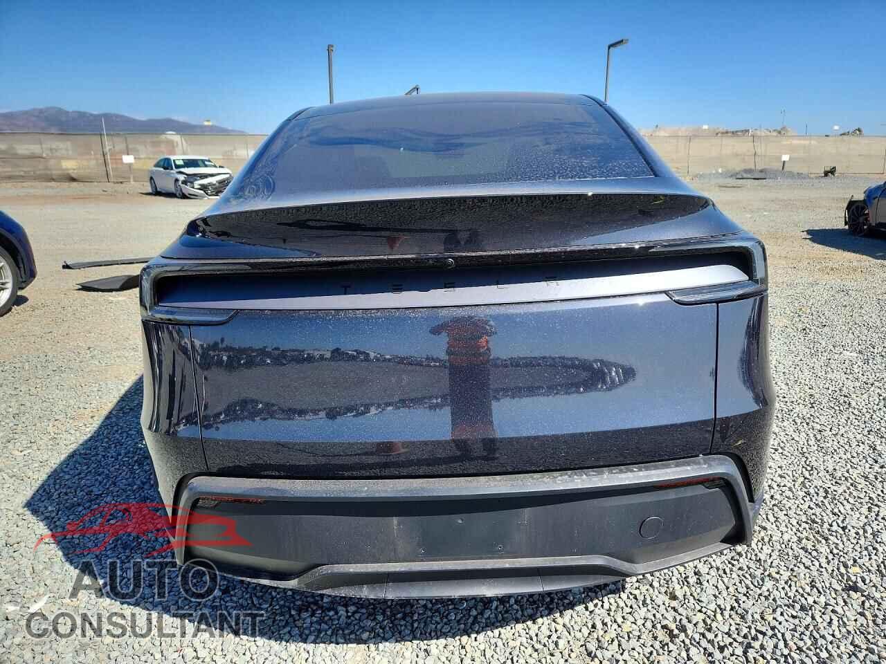 TESLA MODEL Y 2026 - 7SAYGDED0TF623998