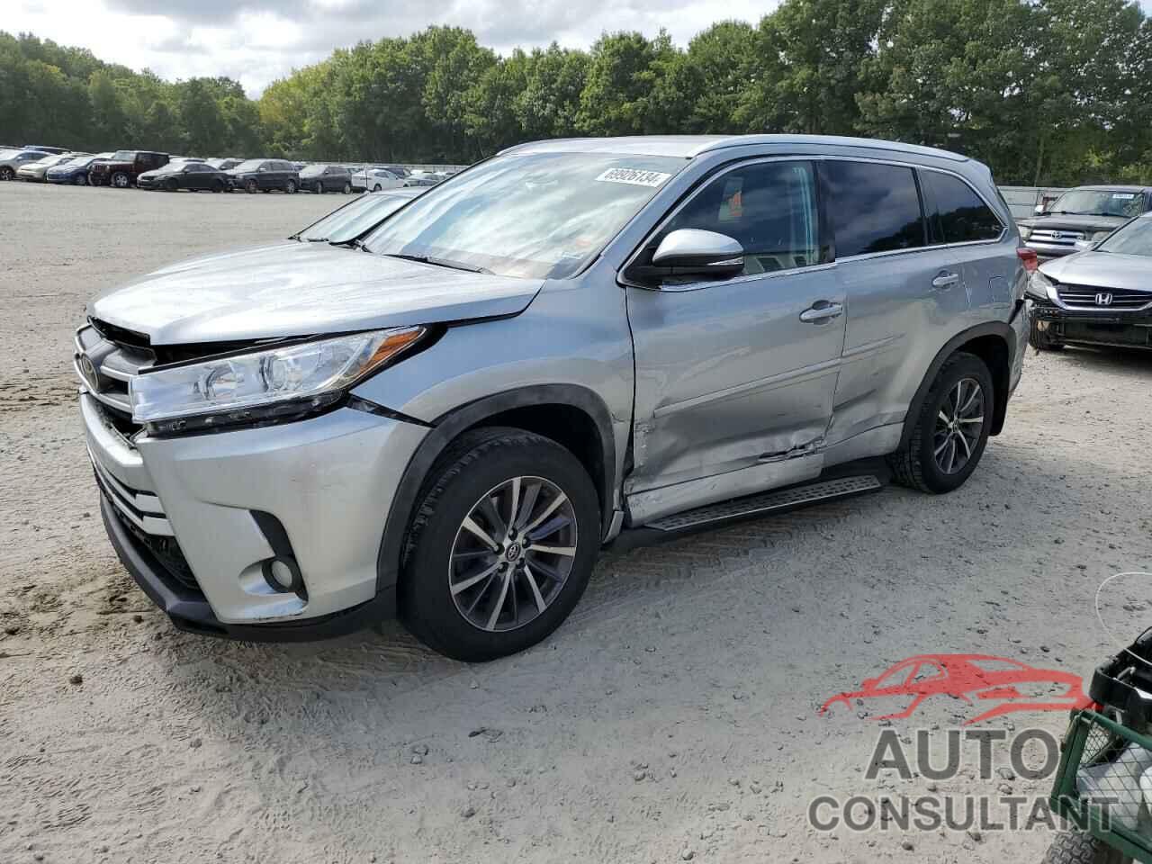 TOYOTA HIGHLANDER 2017 - 5TDJZRFH1HS432052