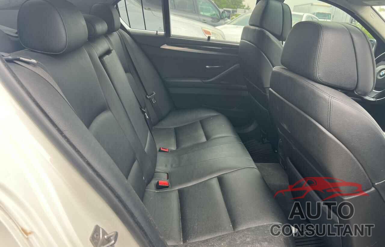 BMW 5 SERIES 2012 - WBAFZ9C57CC751589