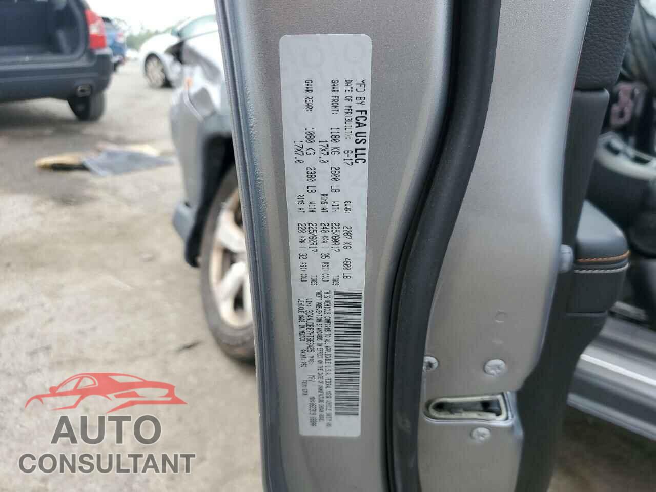 JEEP COMPASS 2017 - 3C4NJDBB7HT666425
