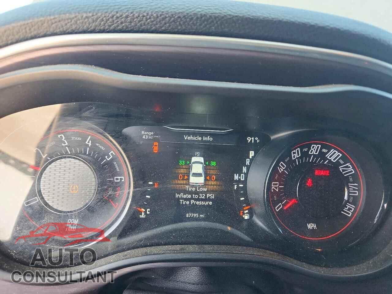 DODGE CHALLENGER 2018 - 2C3CDZAG5JH333653