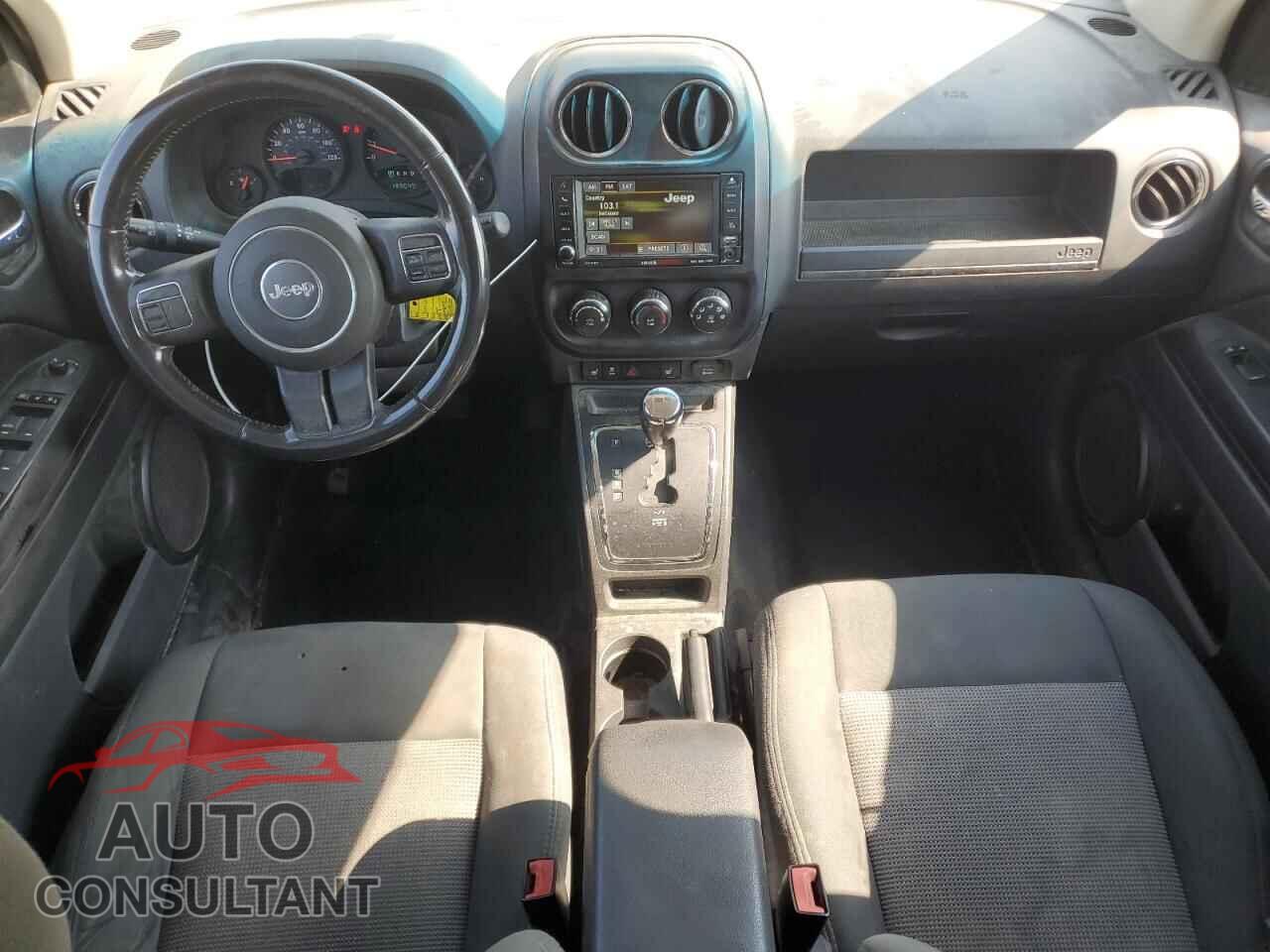 JEEP COMPASS 2013 - 1C4NJCEB5DD158931
