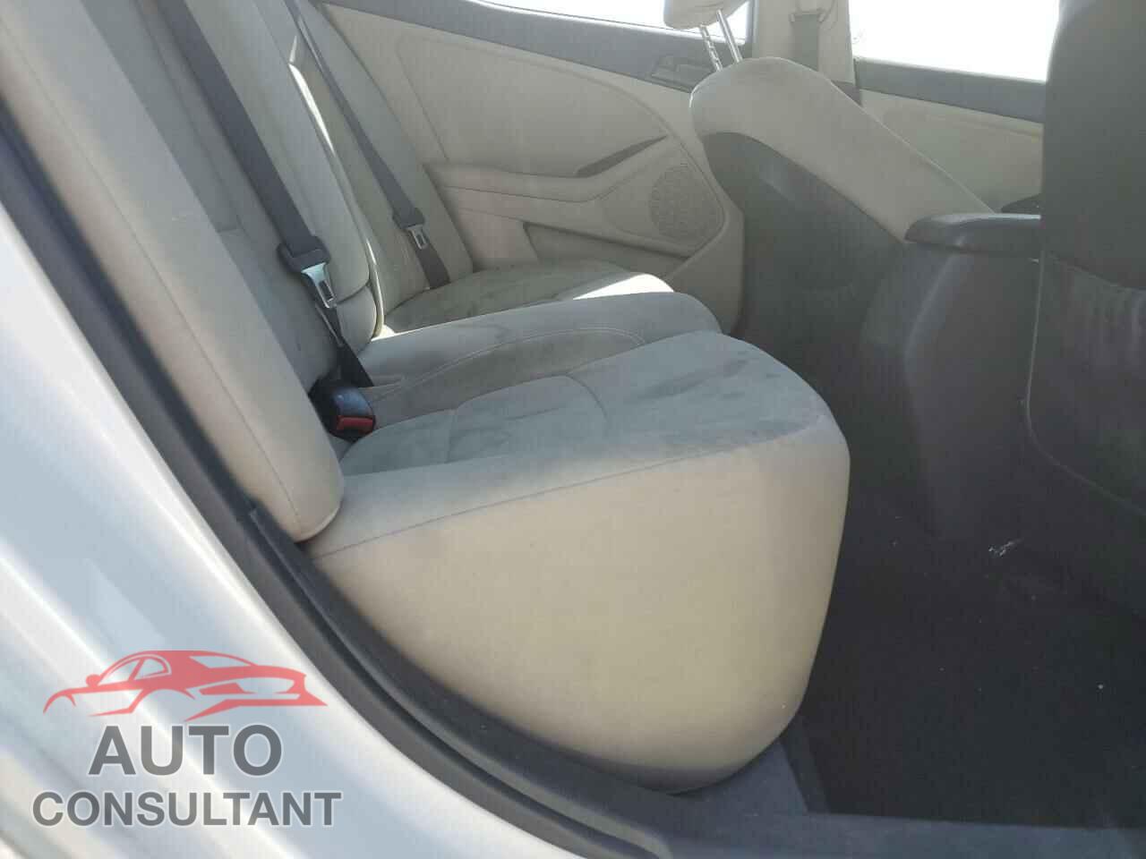 KIA OPTIMA 2013 - KNAGM4A75D5377001