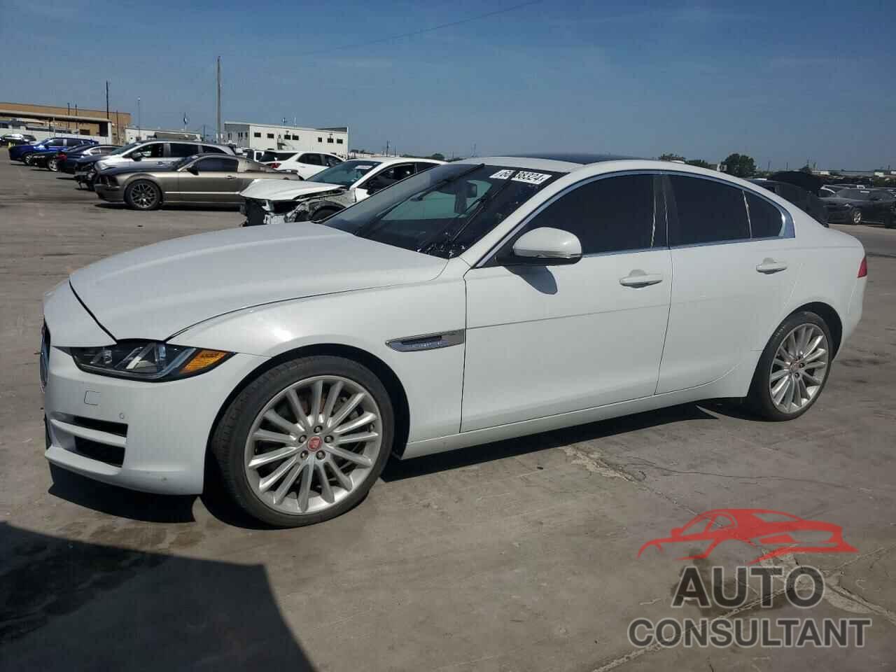 JAGUAR XE 2017 - SAJAH4BV9HA946571