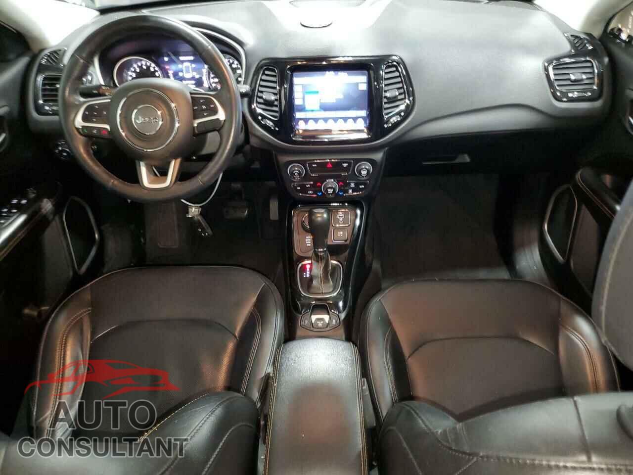 JEEP COMPASS 2019 - 3C4NJDCB6KT653591