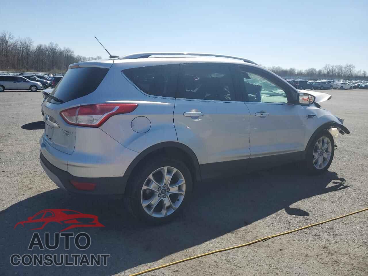 FORD ESCAPE 2016 - 1FMCU9J9XGUB87572