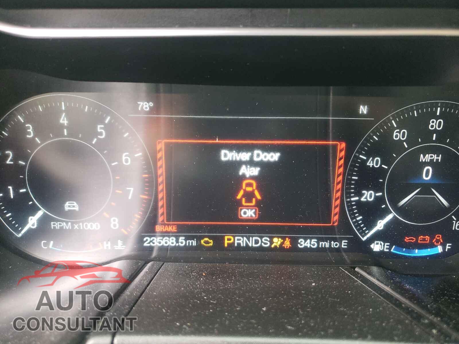 FORD MUSTANG 2018 - 1FA6P8TH8J5116868