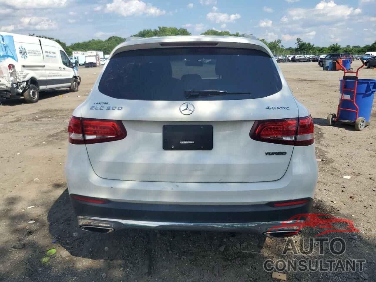 MERCEDES-BENZ GLC-CLASS 2016 - WDC0G4KB3GF037028